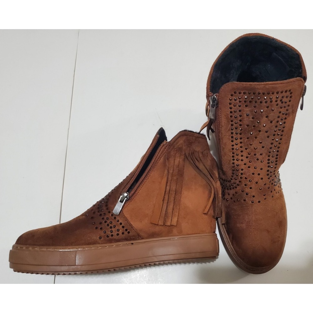 Women's Ankle Boots, Faux Suede, Size US 9.5, EU 40, UK 6.5 AU 9, Made in Turkey